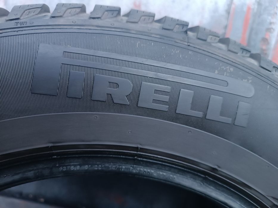 195/65/15 Pirelli