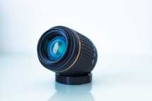 Obiectiv TAMRON 55-200mm pentru Canon EF - NOU
