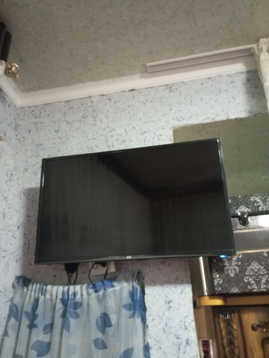Телевизор сотилади срочна