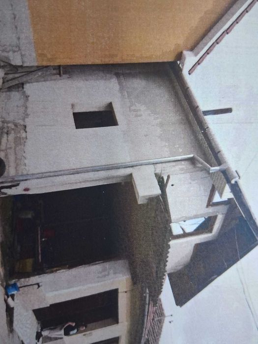 De vanzare teren cu casa in localitate Fizis, Jud. Bihor