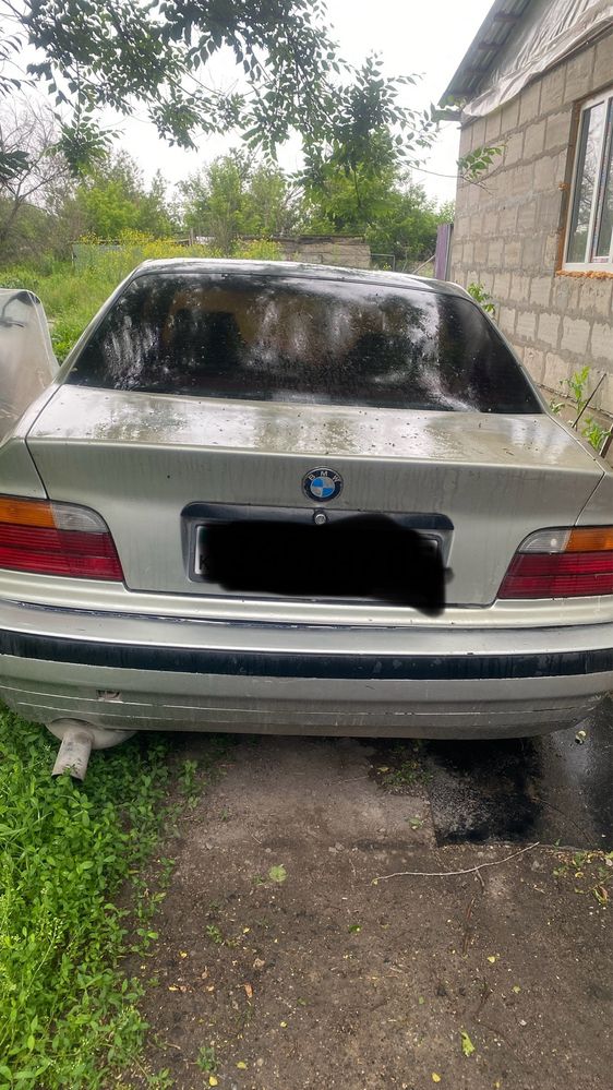 BMW 1992год купе