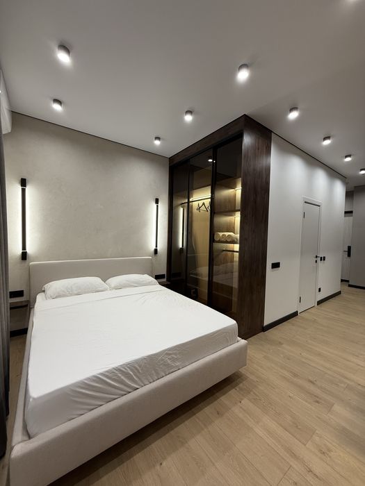 Сдаётся новая квартира посуточно ЖК Меридиан