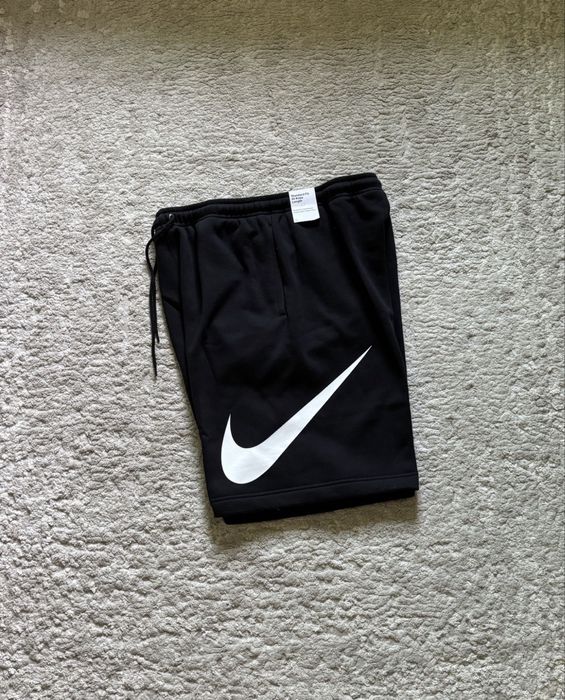 Nike къси панталони