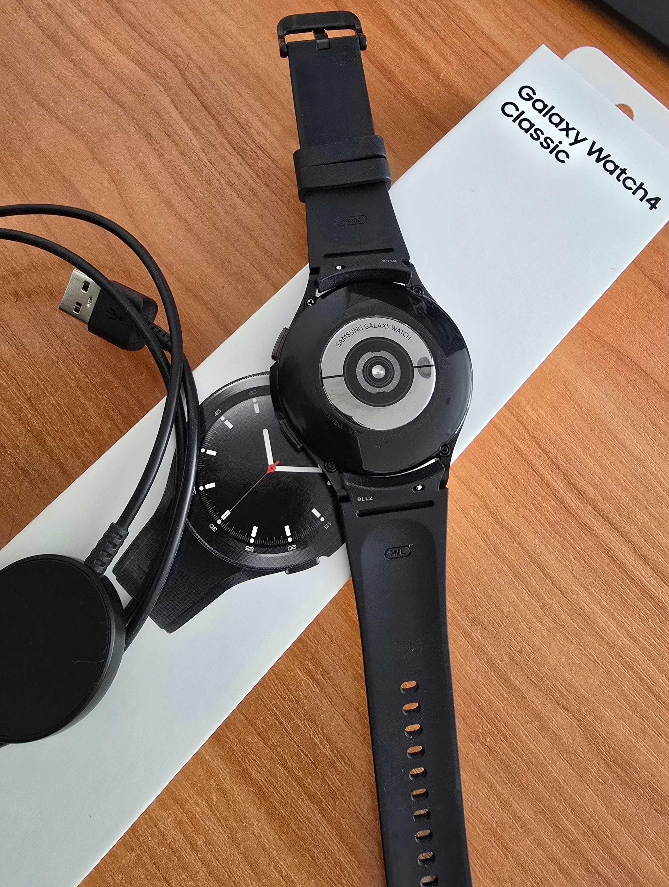 Samsung Galaxy Watch4 Classic
