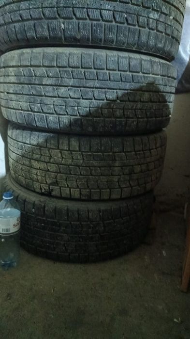 Продам зимние шины