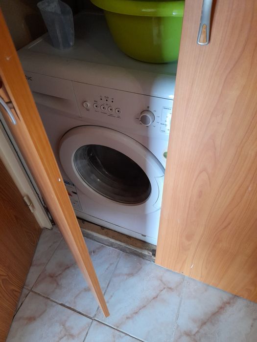 Inchiriez apartament 2 camere