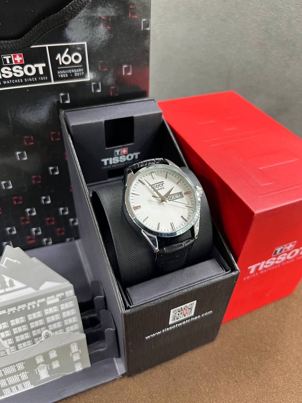 Tissot to'y va bayramlar uchun olib qo'ysez bo'ladi