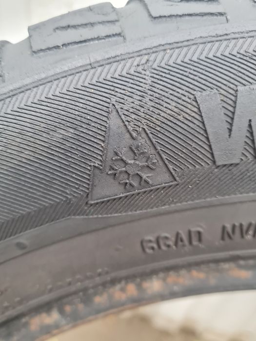 2 Anvelope de iarna *185/65R15*Motrio*LICHIDARE STOC*59 Lei Buc*