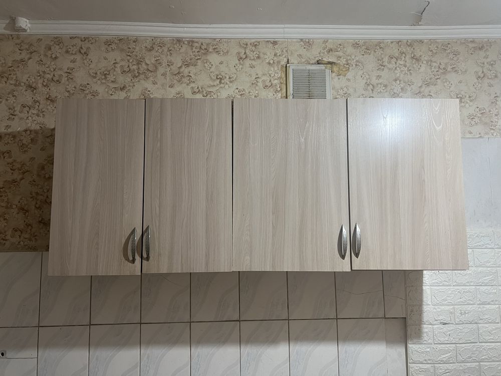 Продаю кухню б/у