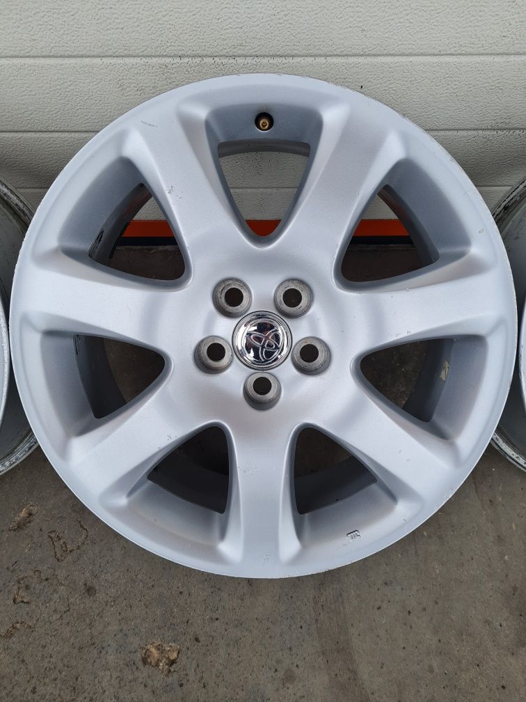 Оригинални джанти за ТОЬОТА TOYOTA R17 5x100 ET45 7J