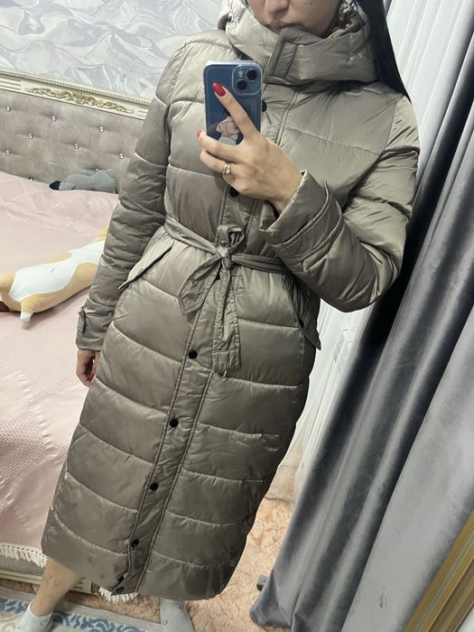 Зимняя куртка. В отличном состоянии. Размер 44.46. Цена 5000тг