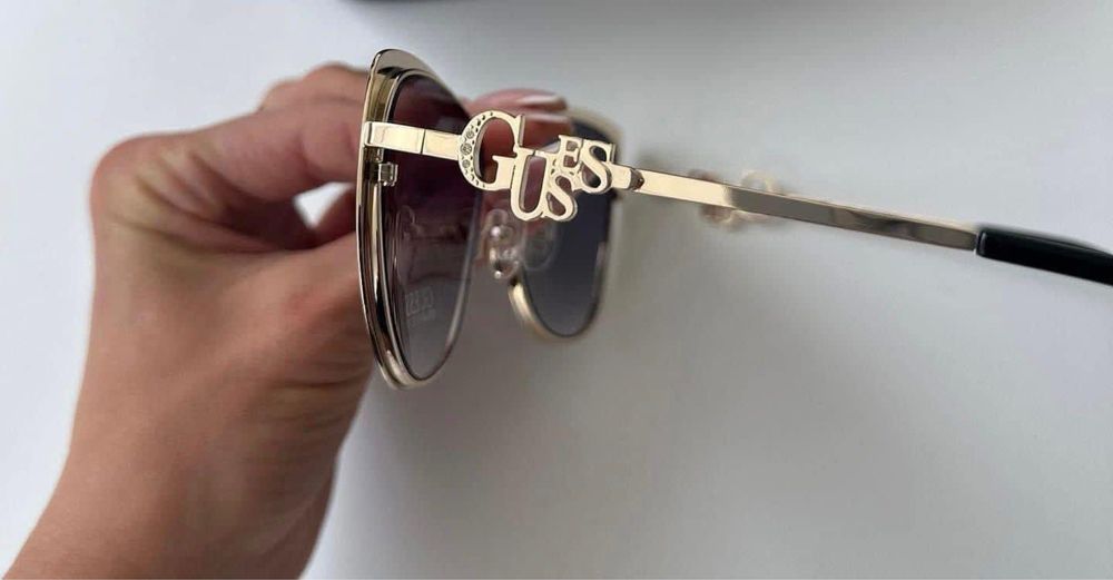 Guess ,Ochelari de soare, GF6141 01B, butterfly cu lentile in degrade