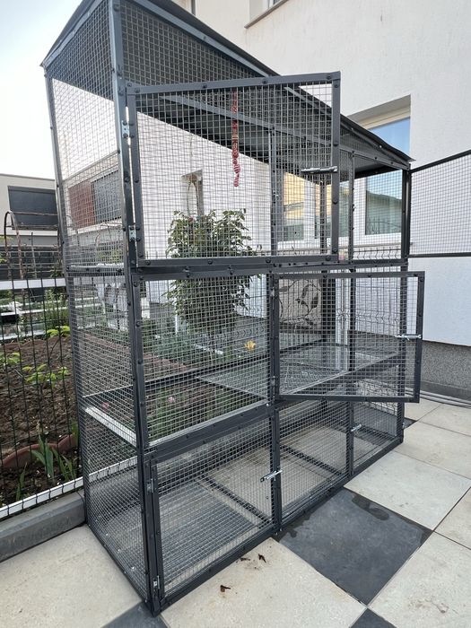 Cuscă pentru animale de campanie mici si gaini/pui/iepuri