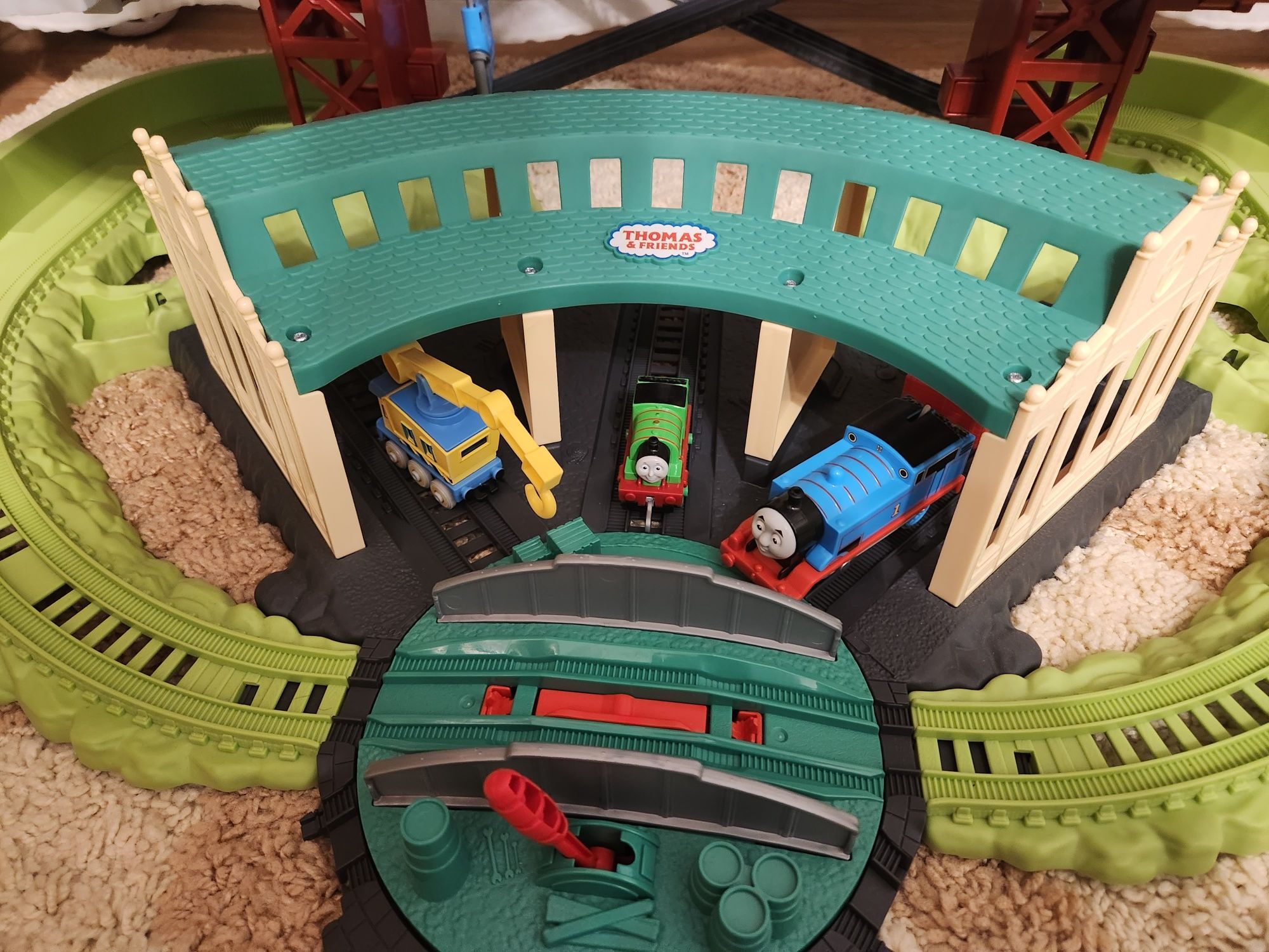 Circuit Trains and Cranes Super Tower Thomas&Friends, Fisher Price