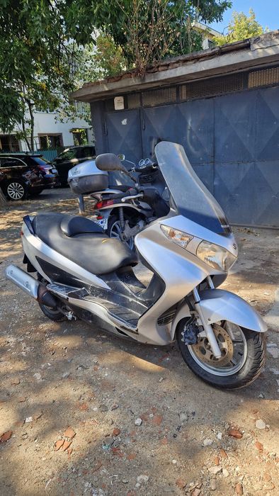 Scuter Suzuki burgman 125 cat B