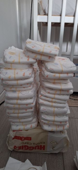 Pampersi huggies