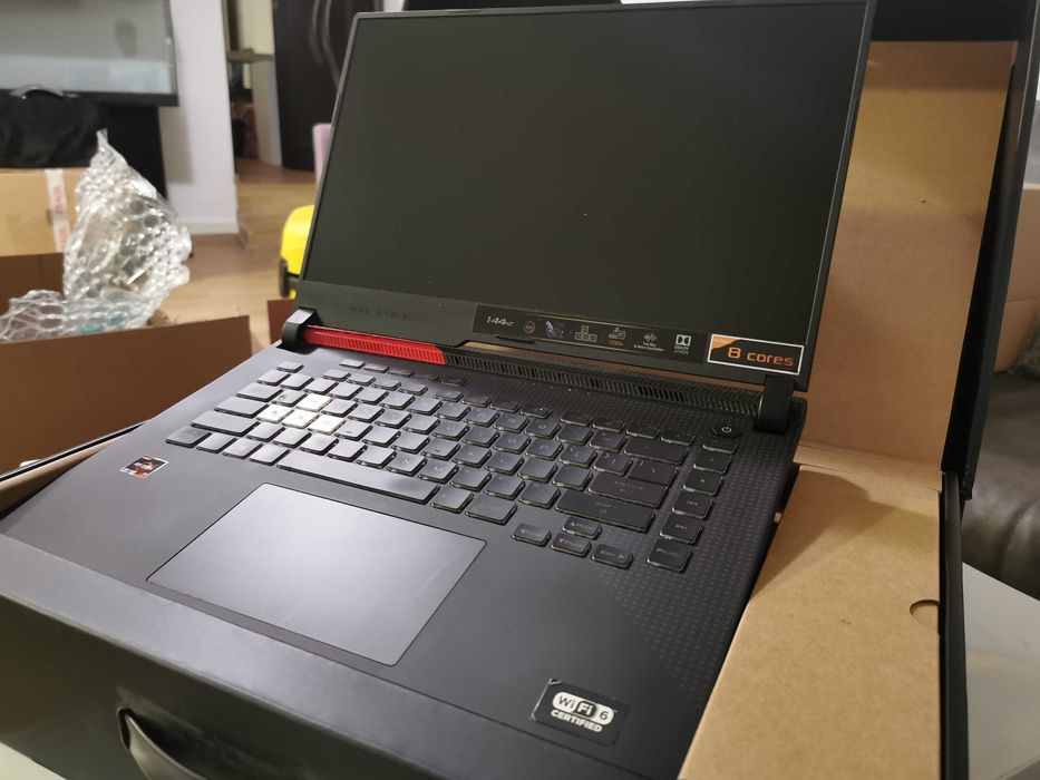 Dezmembrez Laptop Asus Rog Strix 15 G513