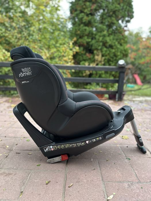 Scaun auto Britax Romer Dualfix M I-Size Rotativ 360° - 61-105 cm