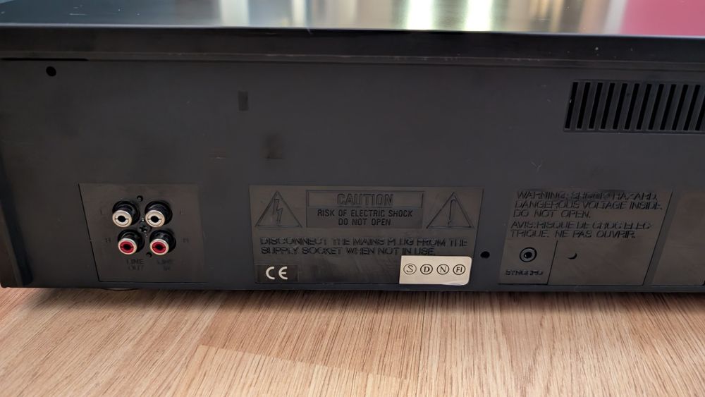 Deck Denon DRM 550