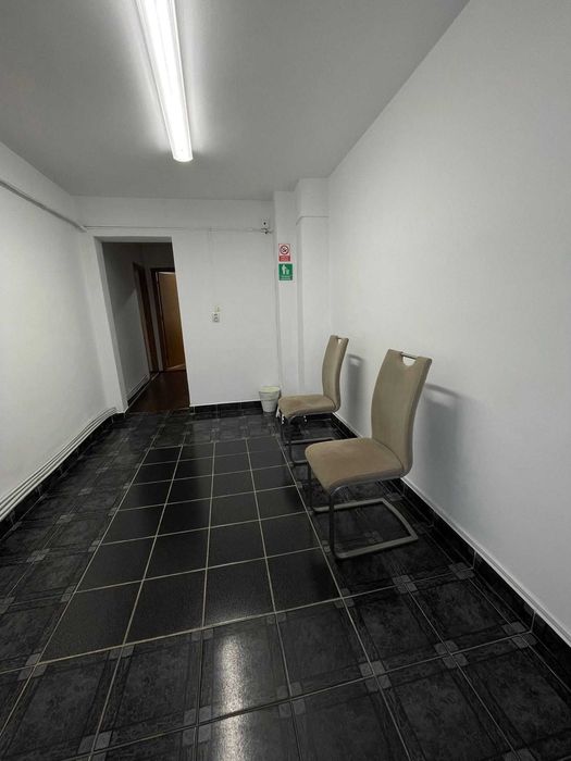 Inchiriez spatiu apartament parter, Orizont, acces separat din trotuar