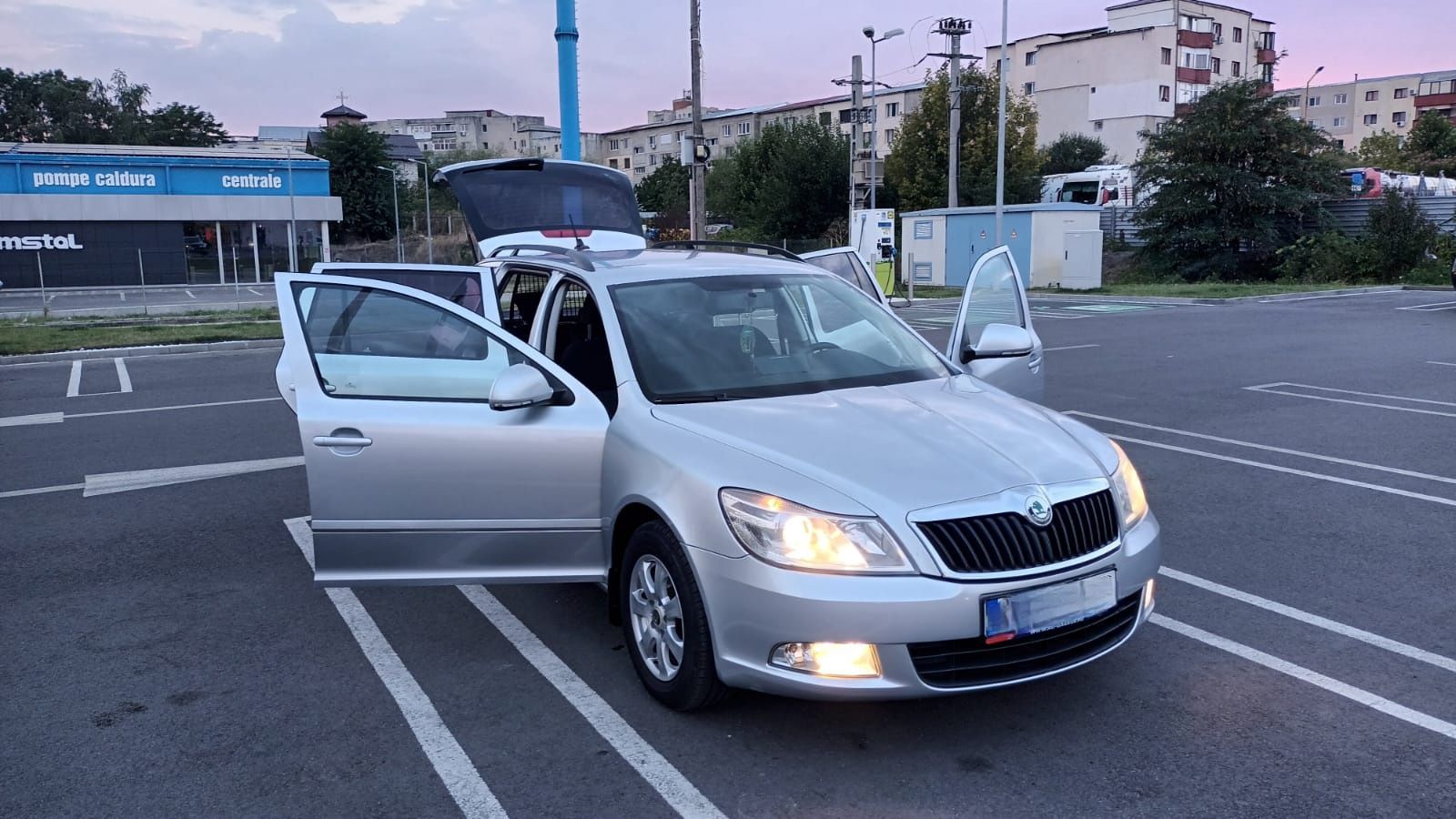 Skoda Octavia 2011, foarte bine întreținută, masina de garaj