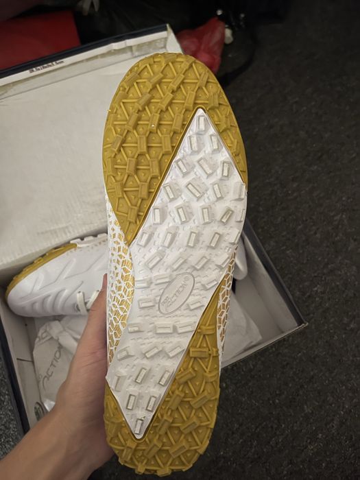 Продаю сороконожки 39го размера.