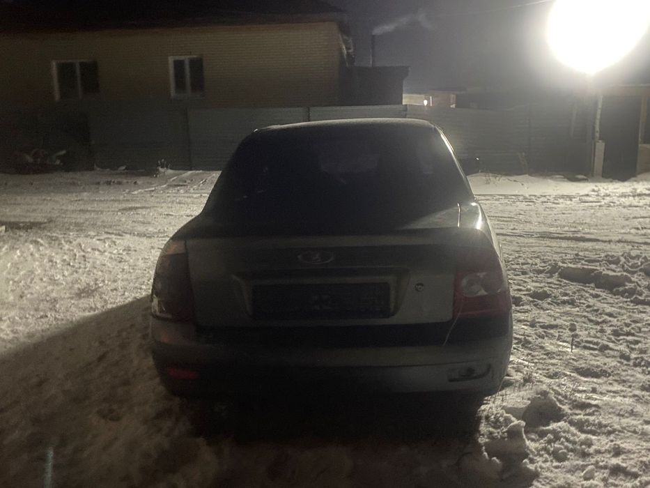 Приора Зелёный цвет