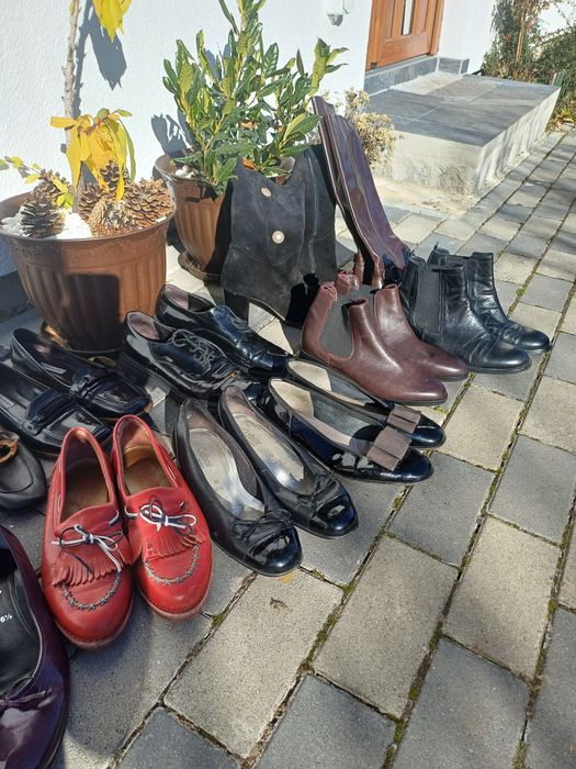 Vând încălțăminte damă noi/aproape noi