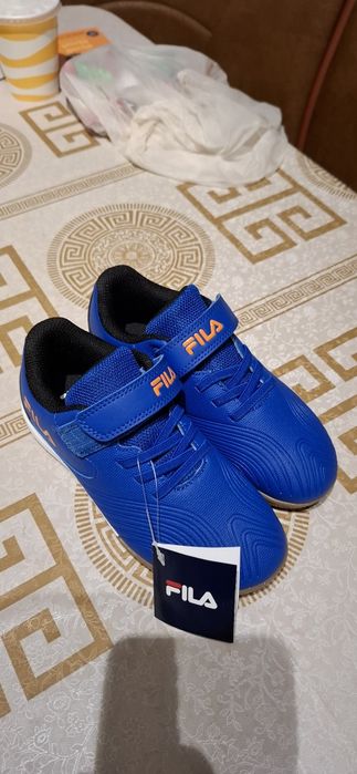 Adidasi FILA marimea 31