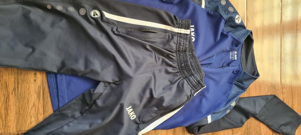 Футбольная форма Jako