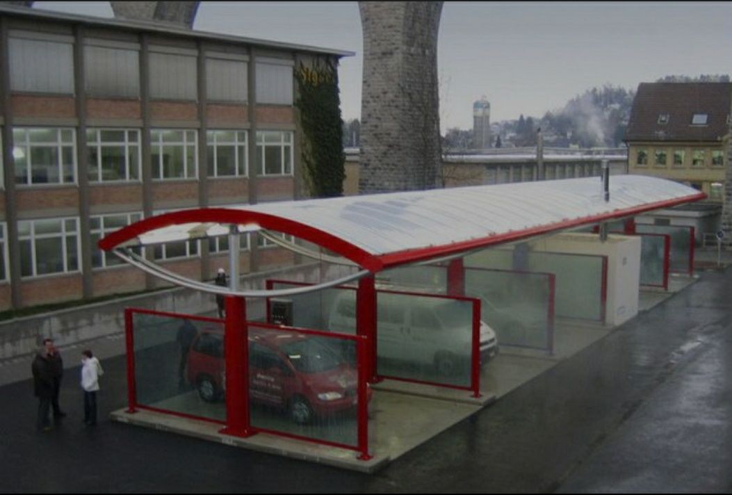Spalatorie auto self service completă la cheie!