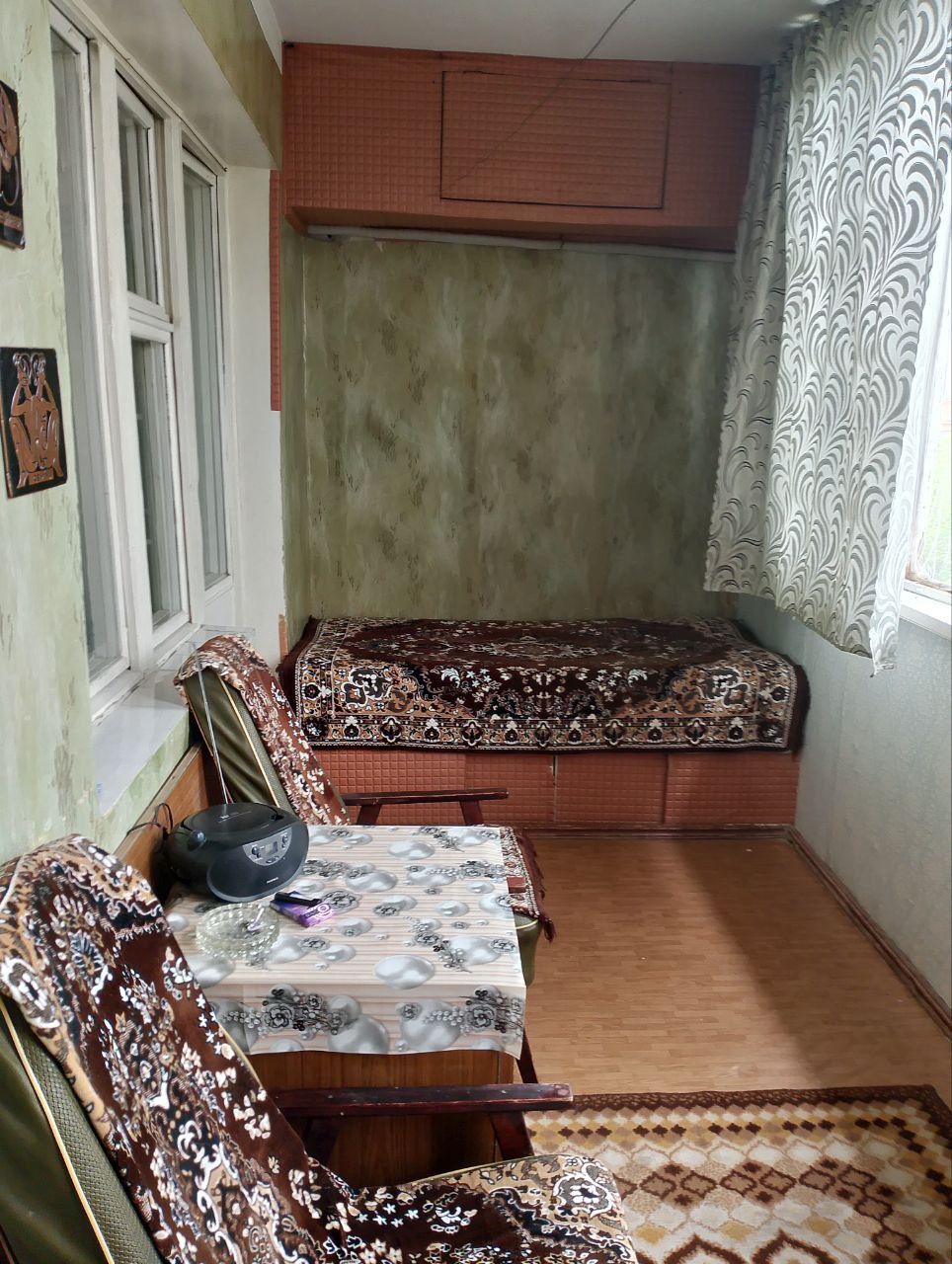 Юнусабад 18 кв 2/4/4 60м²