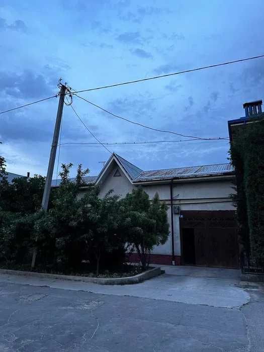 ДОМБРАБАД ховли 3.5 сотих Бизнес учун