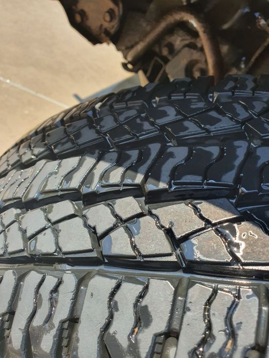 225/70 R 15 гуми с джанти