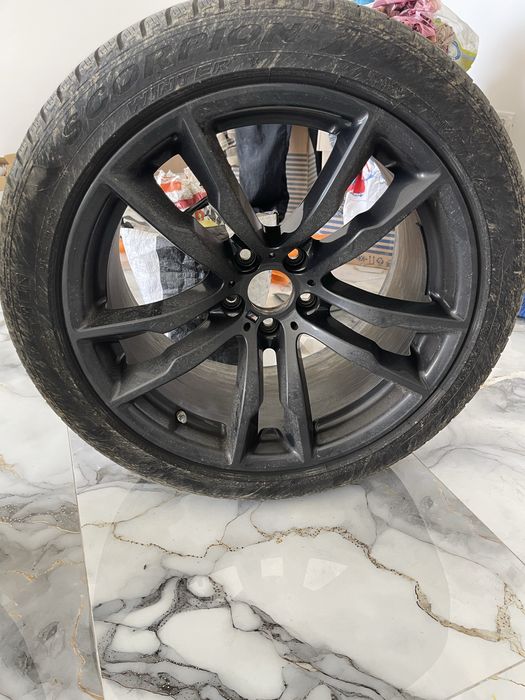 Jante BMW M 20” style 611M + anvelope BMW X5/X6