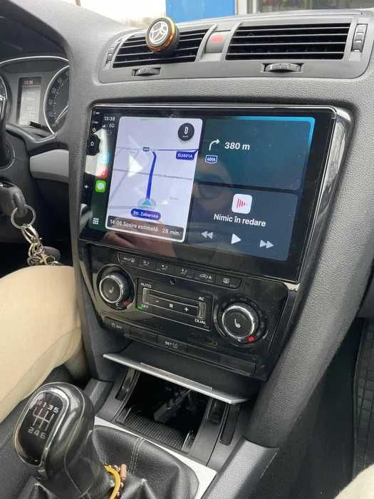 Navigatie GPS Android Skoda Octavia 2 CarPlay QLed WIFI 1-8GB + CADOU