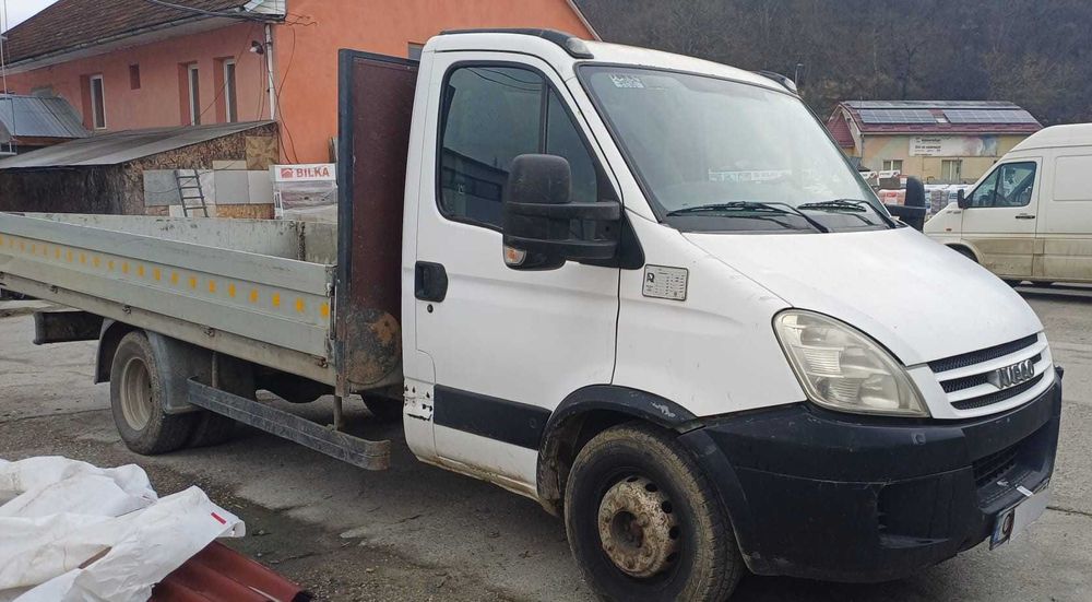 Autoutilitara Iveco