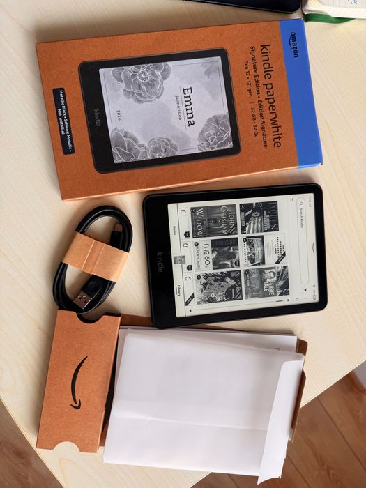 eBook Reader Amazon Kindle Paperwhite Signature Edition, model 2024