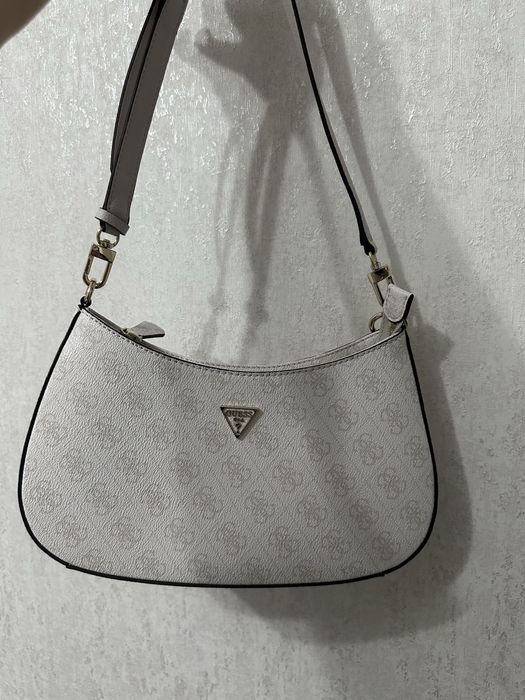 Сумка Guess оригинал