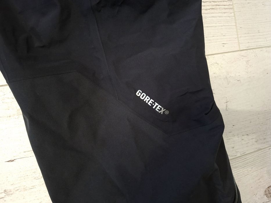 Arc'teryx Gore-tex-Ориг. Дамски панталон Нов!!!