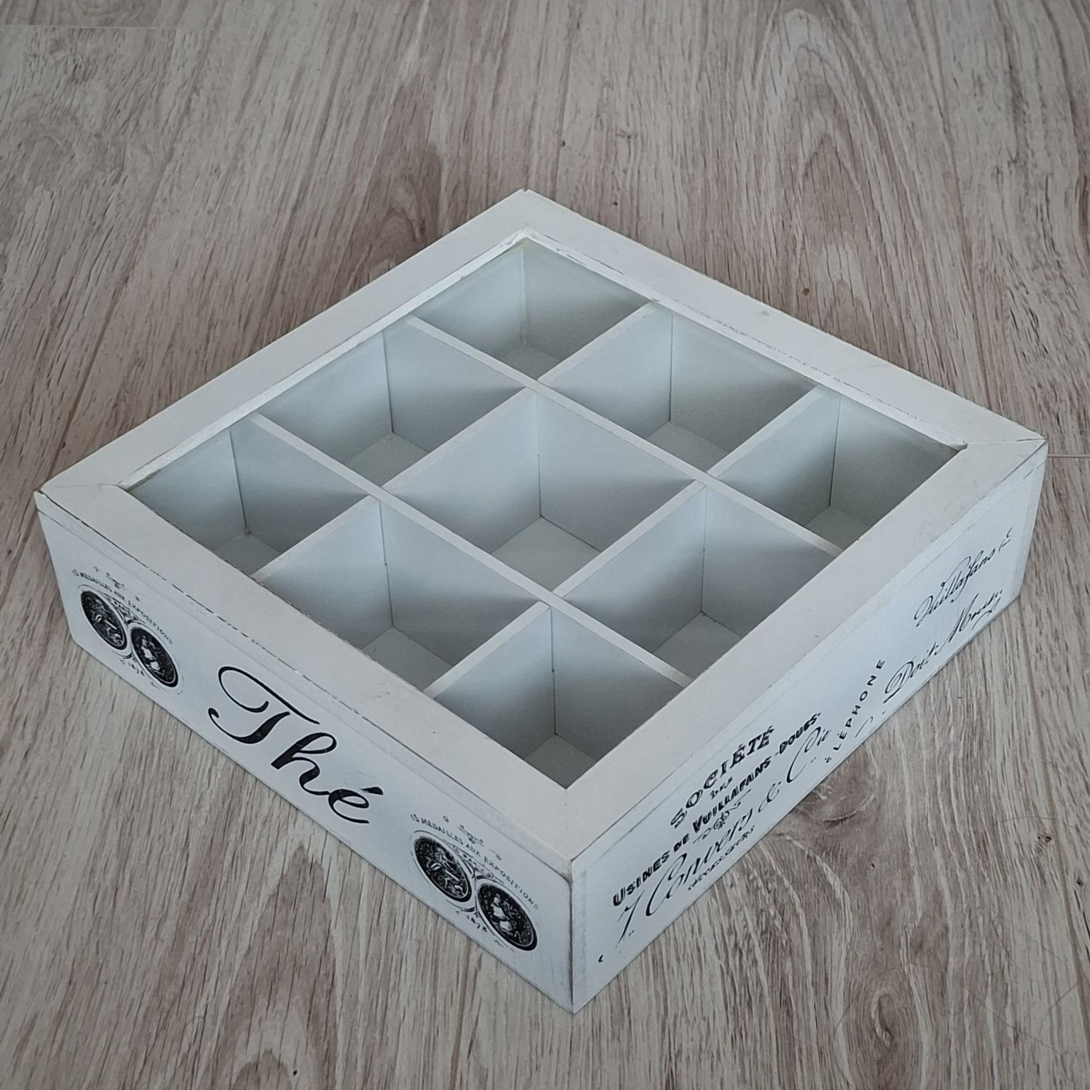 Дървена кутия за чай - 25×25 см.