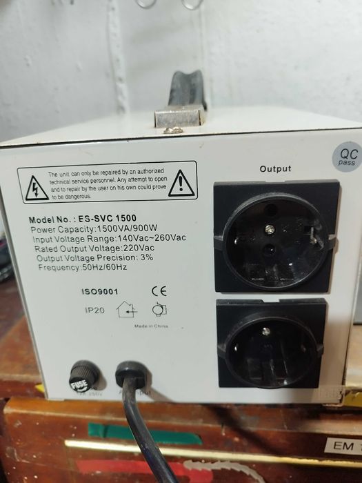 Stabilizator tensiune servomotor 2 modele 500 W/900 W centrala termica