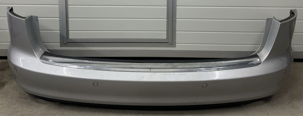 Bara spate Audi A6 C6 Breck/Variant Facelift LX7W