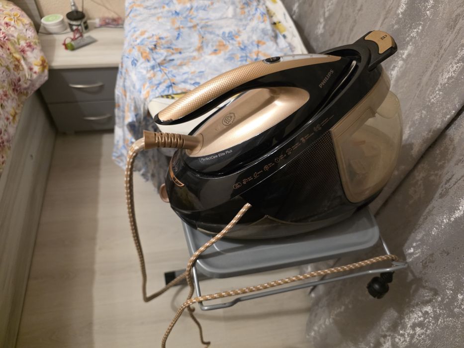 Парогенератор Philips PerfectCare Elite Plus GC9682/80