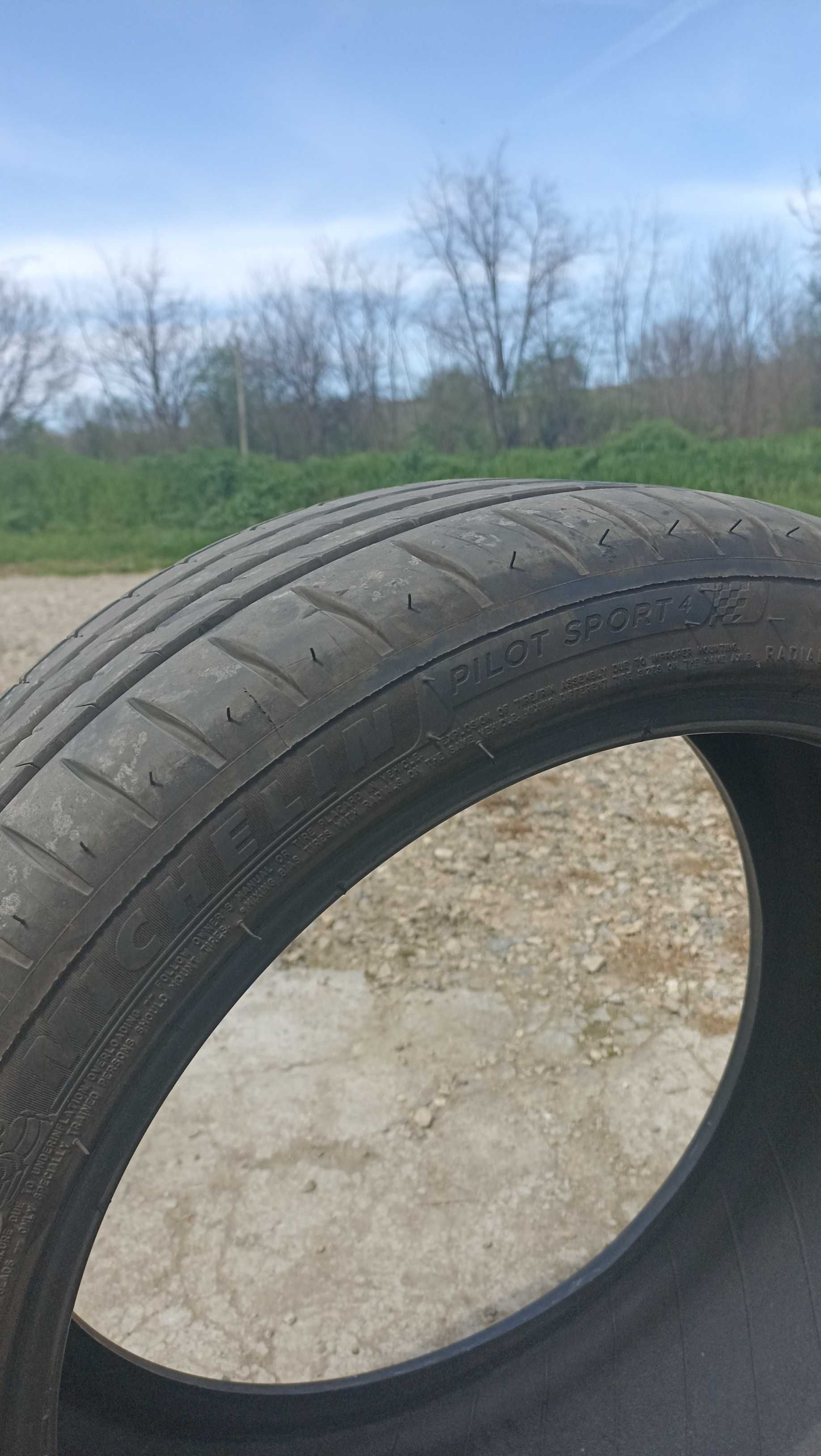 Michelin pilot sport 4 215/40/17