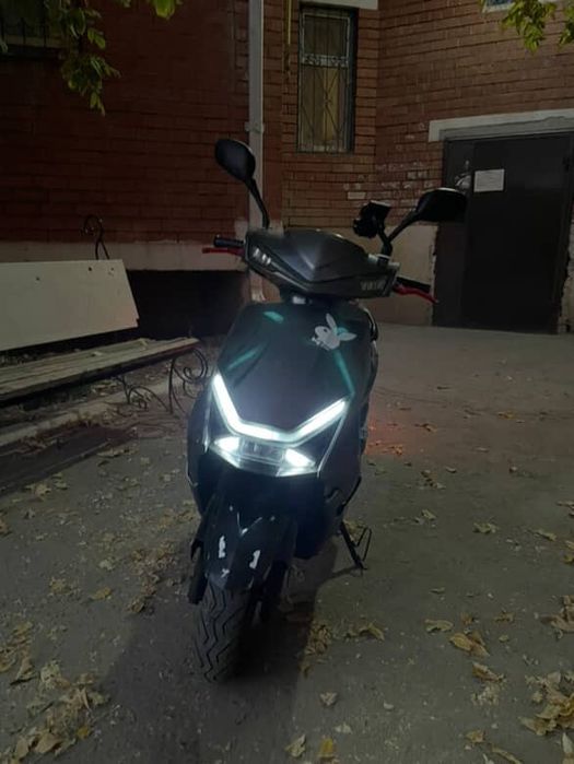 Продам мопед скутер м12