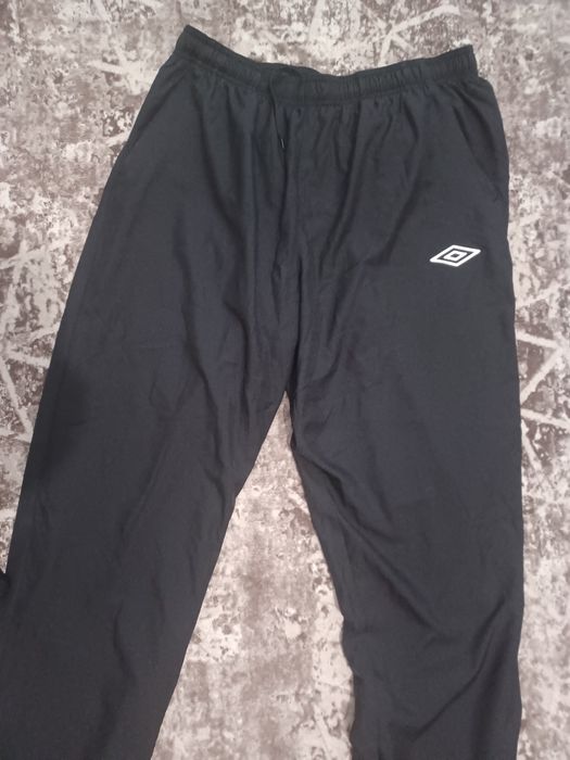 Спортно долнище Umbro