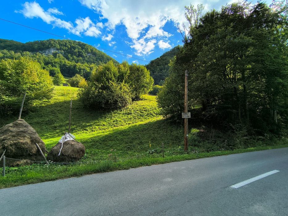 Vând teren intravilan Remeti