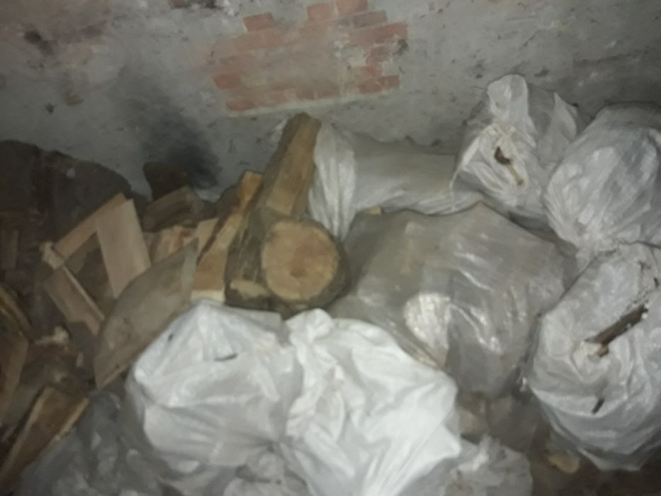 Дърва за огрев .