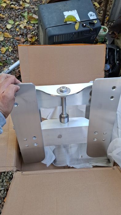 Jack plate ridicare motor barca